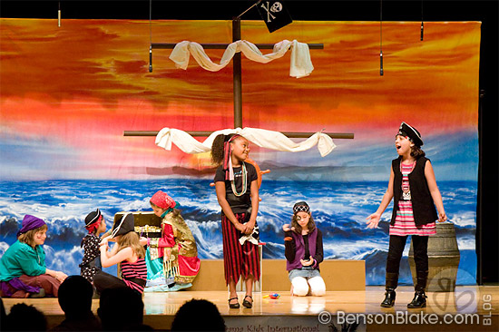 Upper Primary Drama Kids performing "Bold Buccaneers"