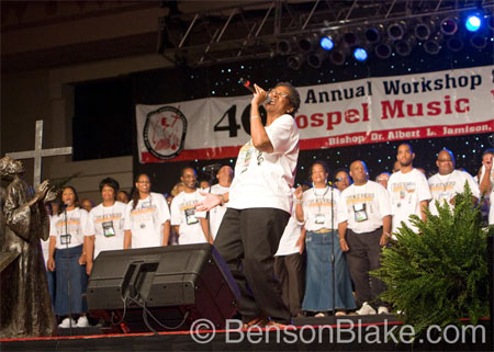 James Cleveland Singers singing ‘Peace Be Still’